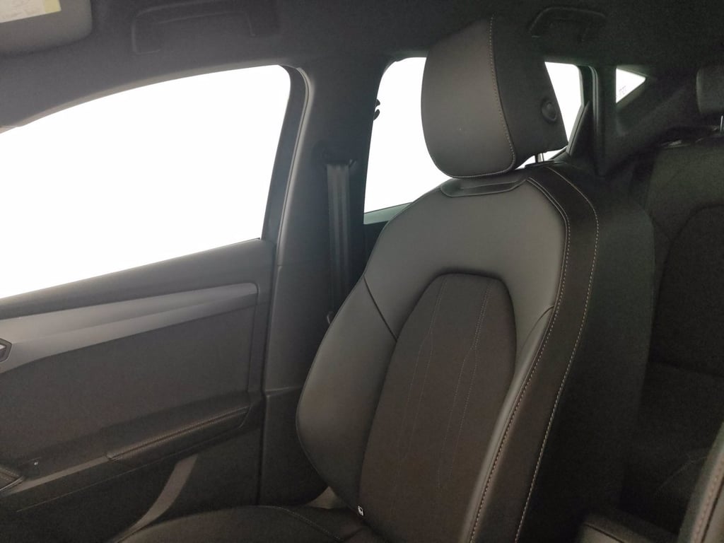 CUPRA Leon 1.5 hybrid 150cv dsg