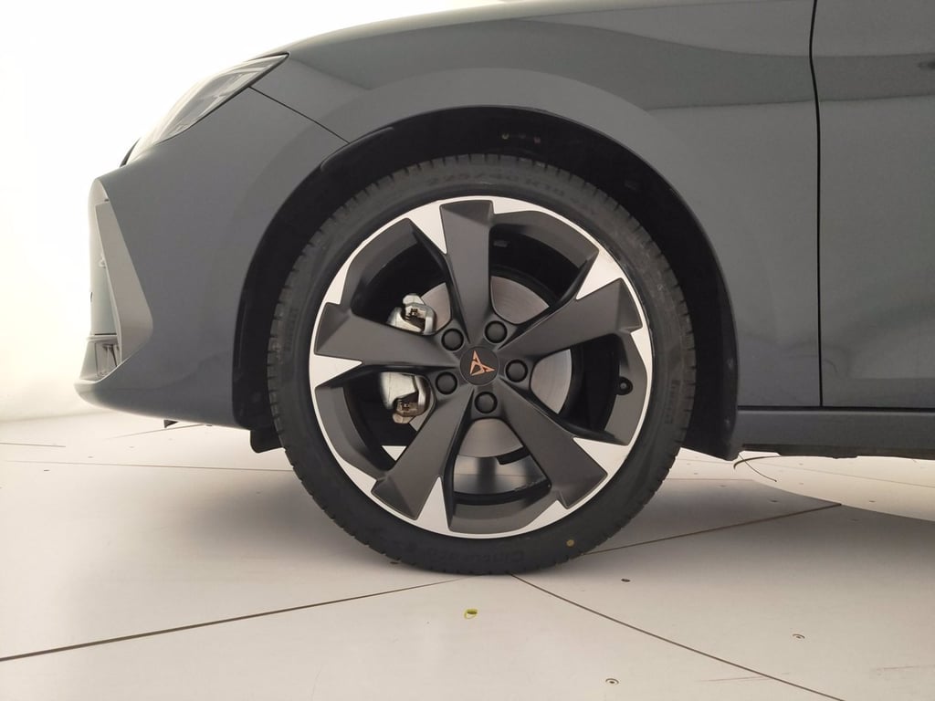 CUPRA Leon 1.5 hybrid 150cv dsg