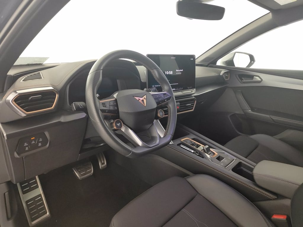 CUPRA Leon 1.5 hybrid 150cv dsg