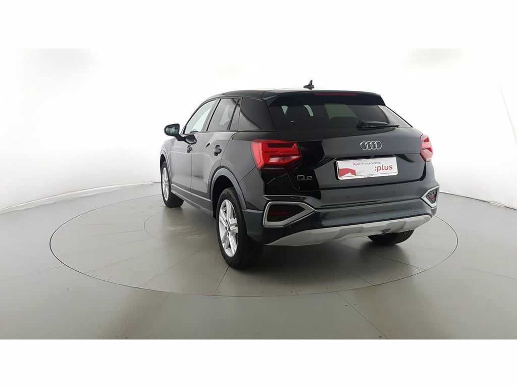 AUDI Q2 30 2.0 tdi business advanced