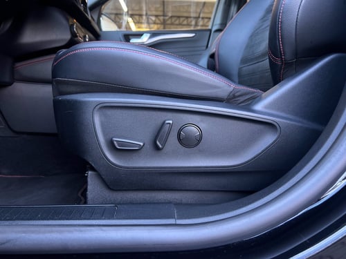 FORD Kuga 2.5 Plug In Hybrid 225 CV CVT 2WD ST-Line X