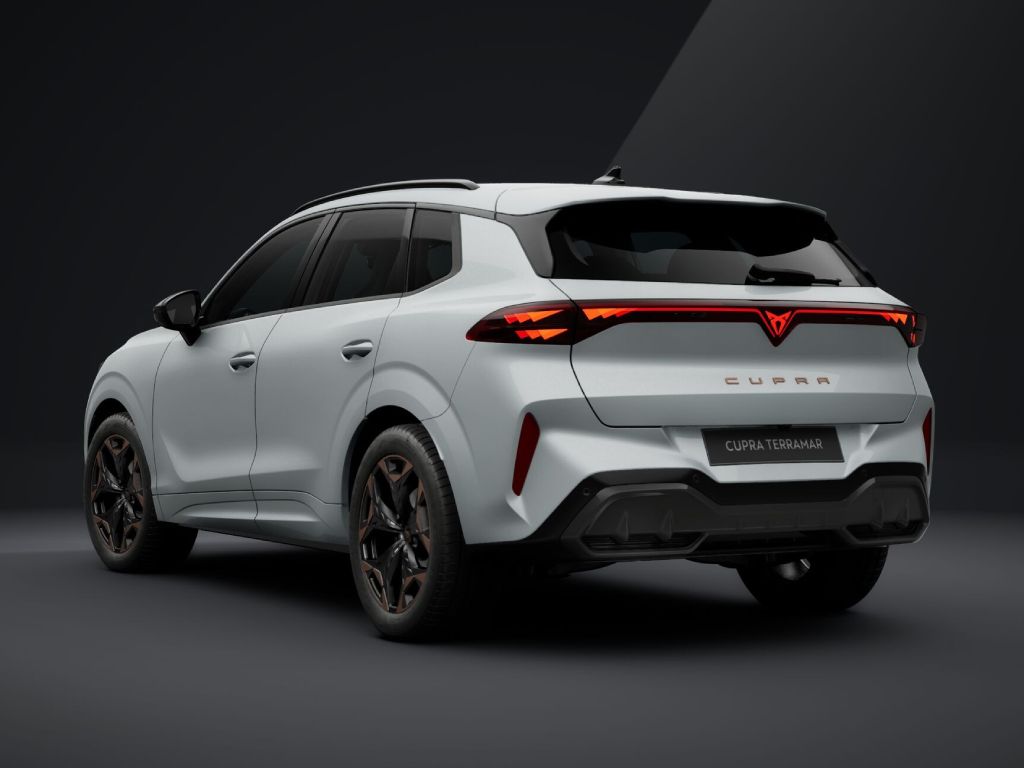 CUPRA Terramar 1.5 e-Hybrid DSG