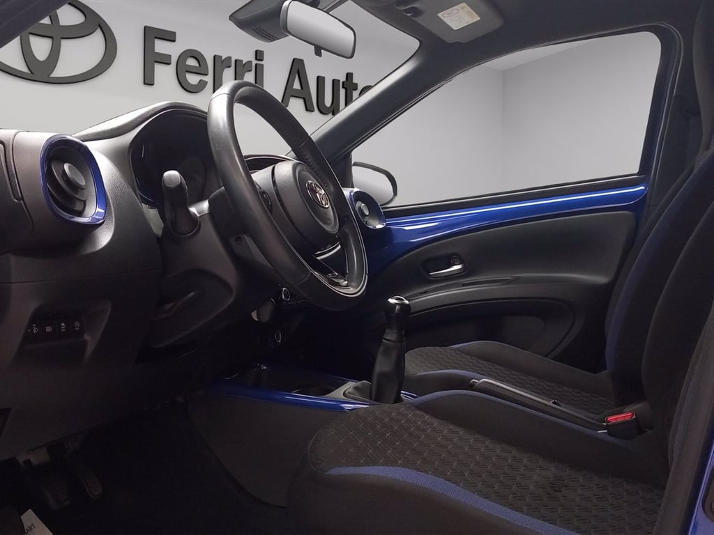 TOYOTA Aygo x 1.0 trend 72cv