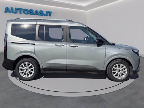 FORD Tourneo Courier 1.0 EcoBoost Titanium