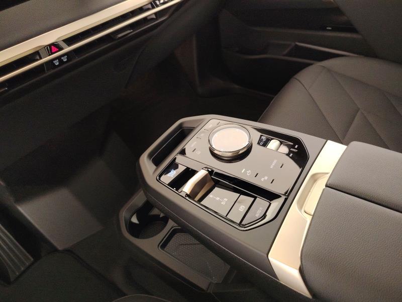 BMW Ix xdrive50 pacchetto sportivo