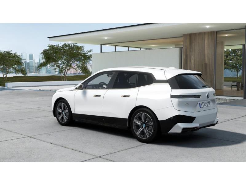 BMW Ix xdrive40 pacchetto sportivo