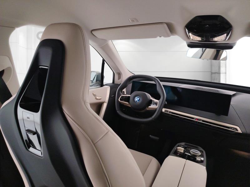 BMW Ix xdrive40 pacchetto sportivo