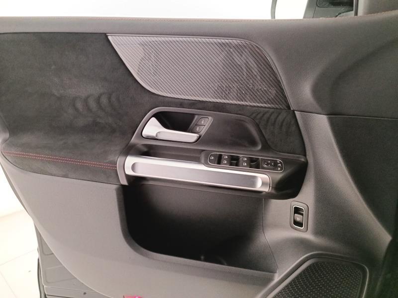 MERCEDES Glb 200 d premium 4matic auto