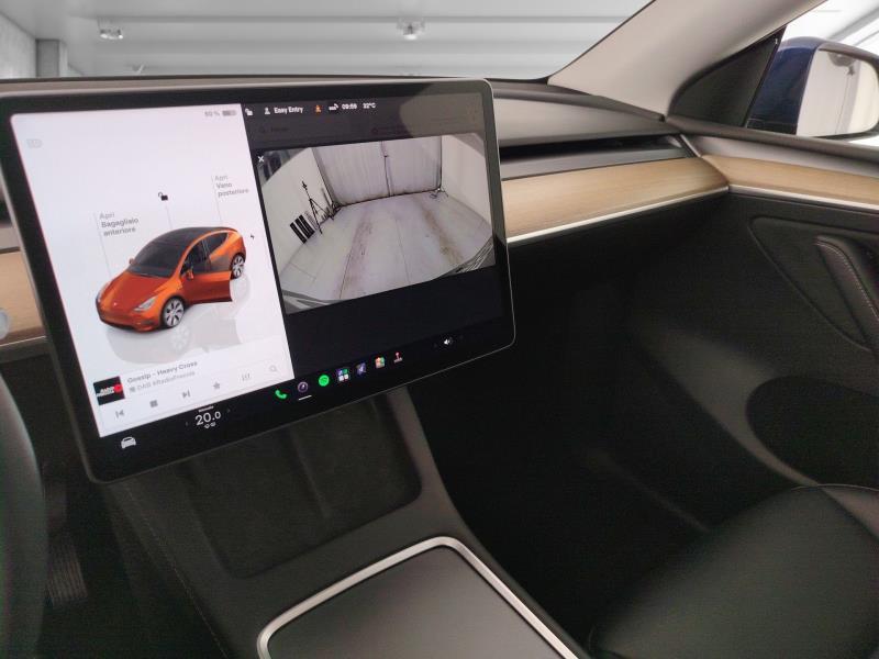 TESLA Model y long range dual motor awd
