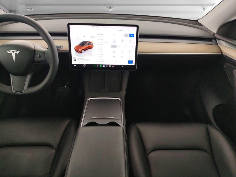 TESLA Model y long range dual motor awd