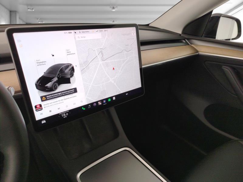 TESLA Model y long range dual motor awd