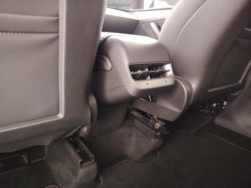 TESLA Model y long range dual motor awd