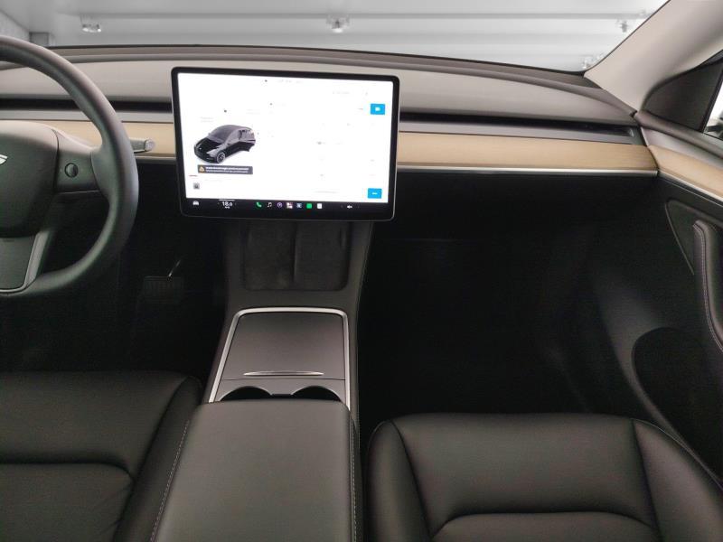 TESLA Model y long range dual motor awd