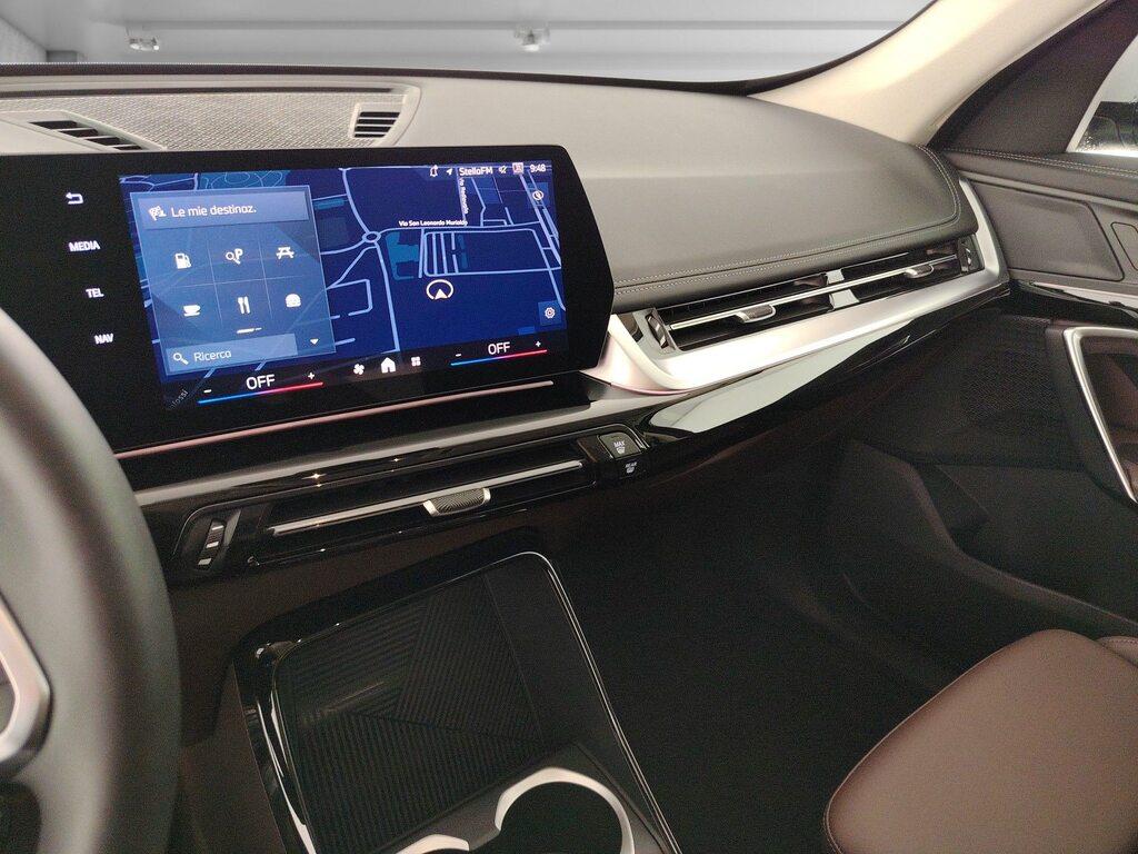 BMW X1 xdrive23d mhev 48v x-line auto