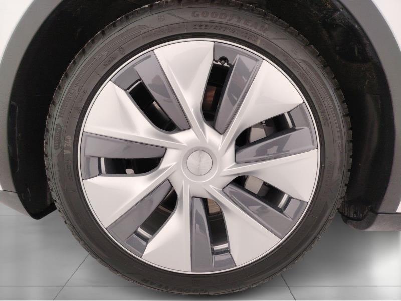 TESLA Model y long range dual motor awd