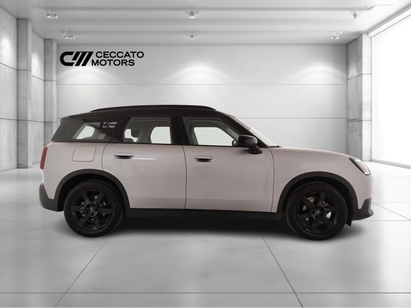 MINI Mini countryman 2.0 48v d classic auto