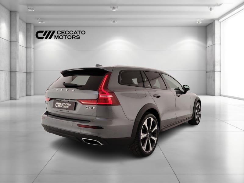 VOLVO V60 cross country 2.0 d4 polestar pro awd 200cv geartronic
