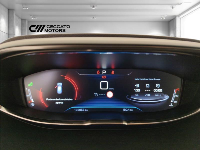 PEUGEOT 3008 1.6 bluehdi business s&s 120cv eat6