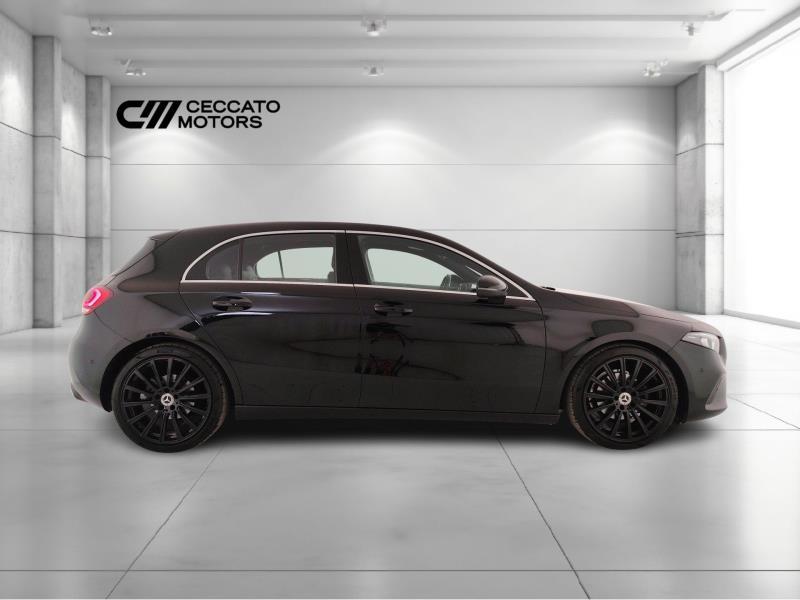 MERCEDES A 180 d sport auto