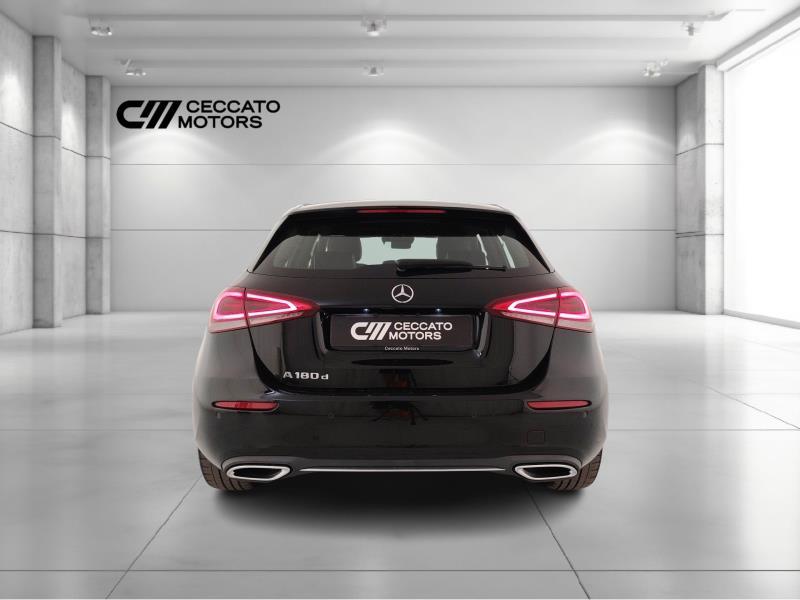 MERCEDES A 180 d sport auto
