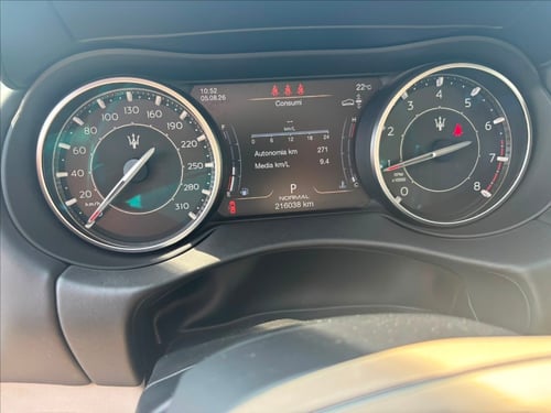 MASERATI Levante 2.0 mhev GT 330cv auto