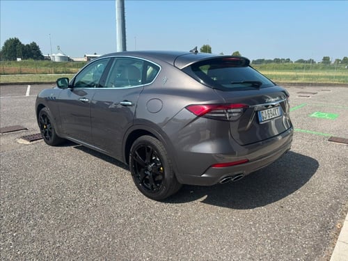 MASERATI Levante 2.0 mhev GT 330cv auto