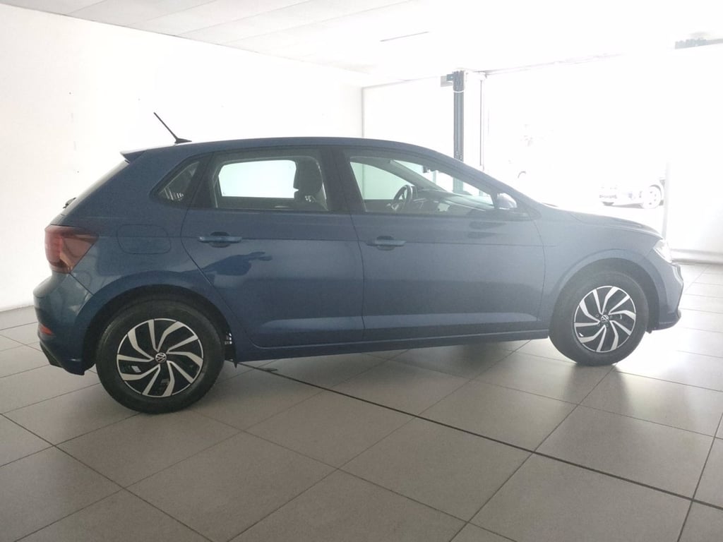 VOLKSWAGEN Polo 1.0 tsi life 95cv
