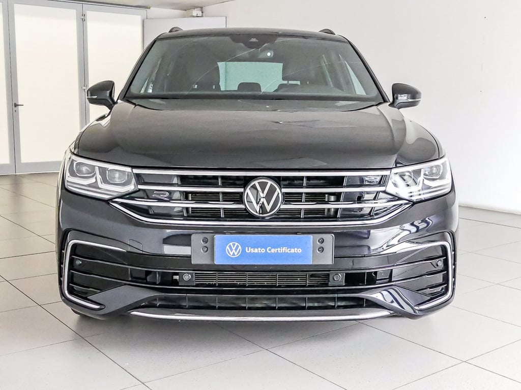 VOLKSWAGEN Tiguan 2.0 tdi r-line 150cv dsg