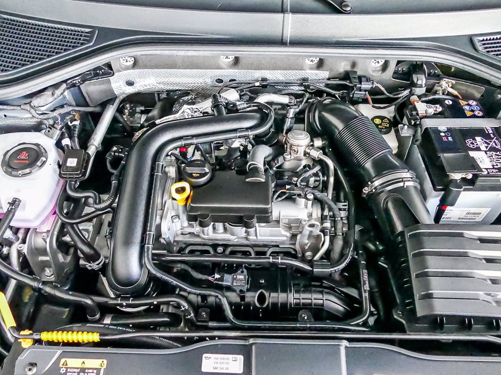 VOLKSWAGEN T-roc 1.0 tsi r-line 115cv