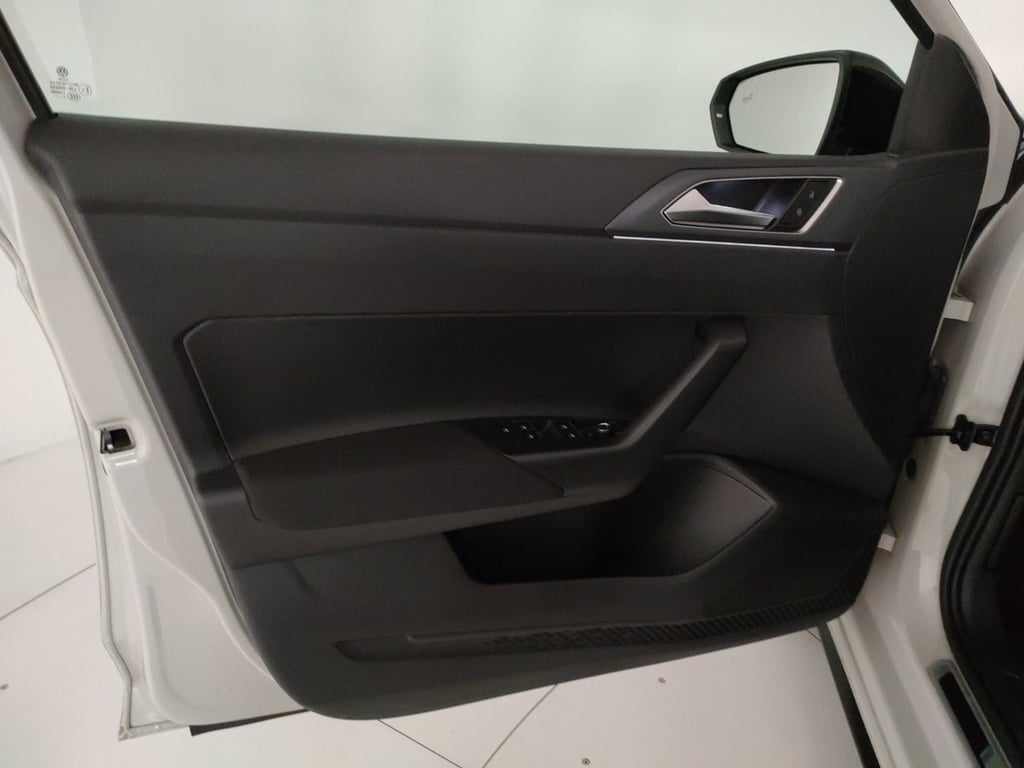 VOLKSWAGEN Polo 1.0 tsi r-line 95cv