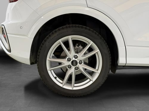 AUDI Q2 35 1.5 tfsi s line edition s-tronic