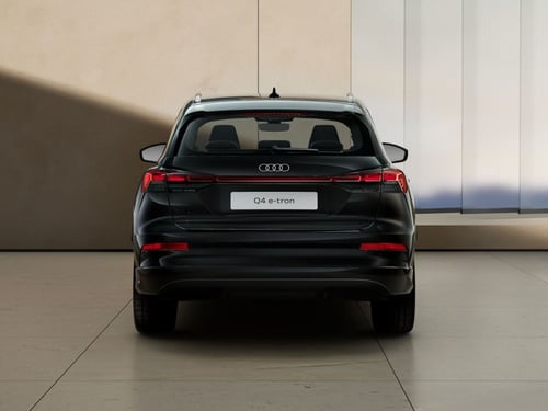 AUDI Q4 e-tron performance business quattro 340cv