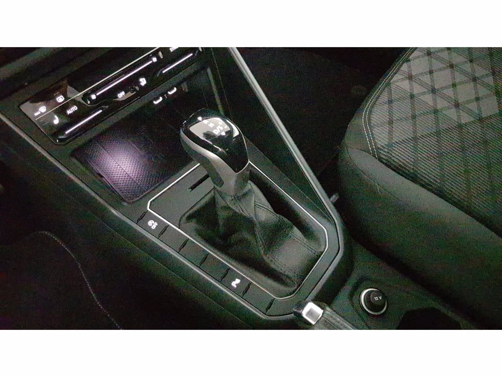 VOLKSWAGEN Taigo 1.5 tsi r-line 150cv dsg