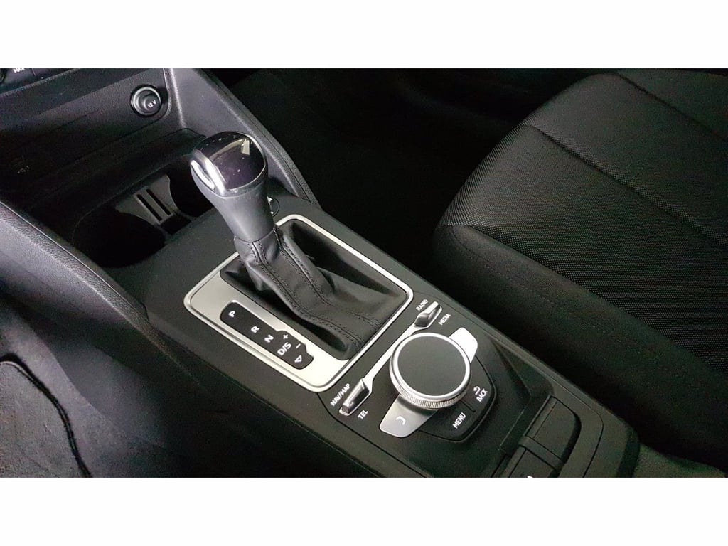 AUDI Q2 40 2.0 tfsi admired quattro s-tronic
