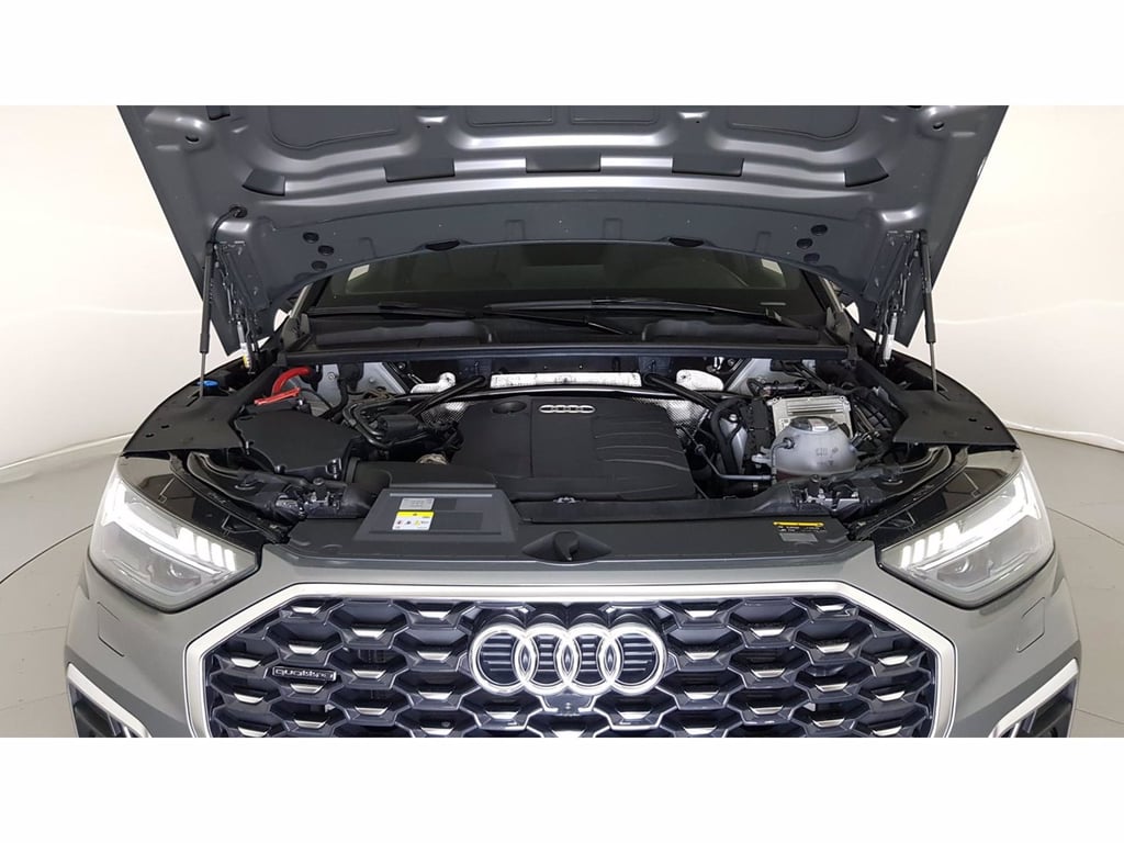 AUDI Q5 sportback 40 2.0 tdi mhev 12v s line plus quattro s-tronic