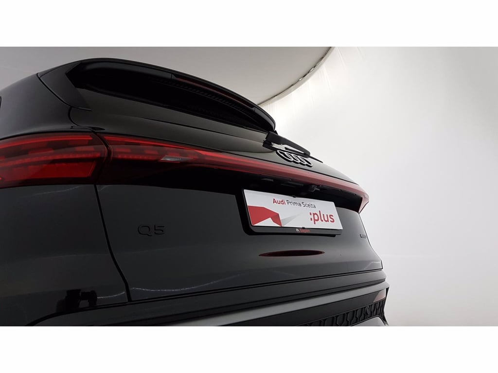 AUDI Q5 2.0 tdi mhev+ s line edition quattro 204cv s-tronic