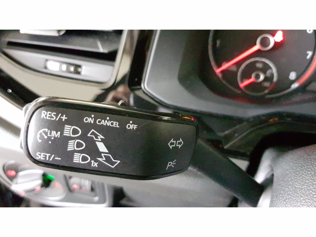 VOLKSWAGEN Polo 5p 1.0 tsi comfortline 95cv