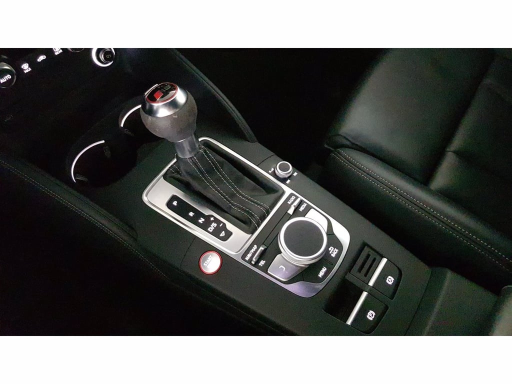 AUDI Rs3 sportback 2.5 tfsi quattro s-tronic