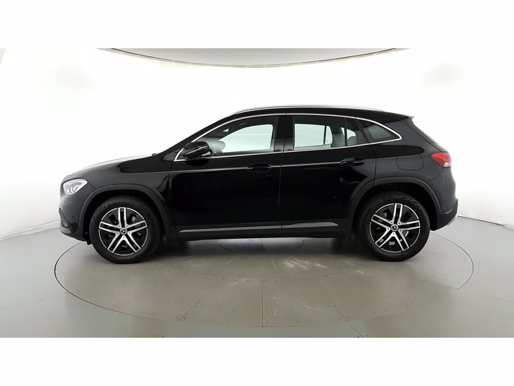 MERCEDES Gla 220 d sport plus 4matic auto