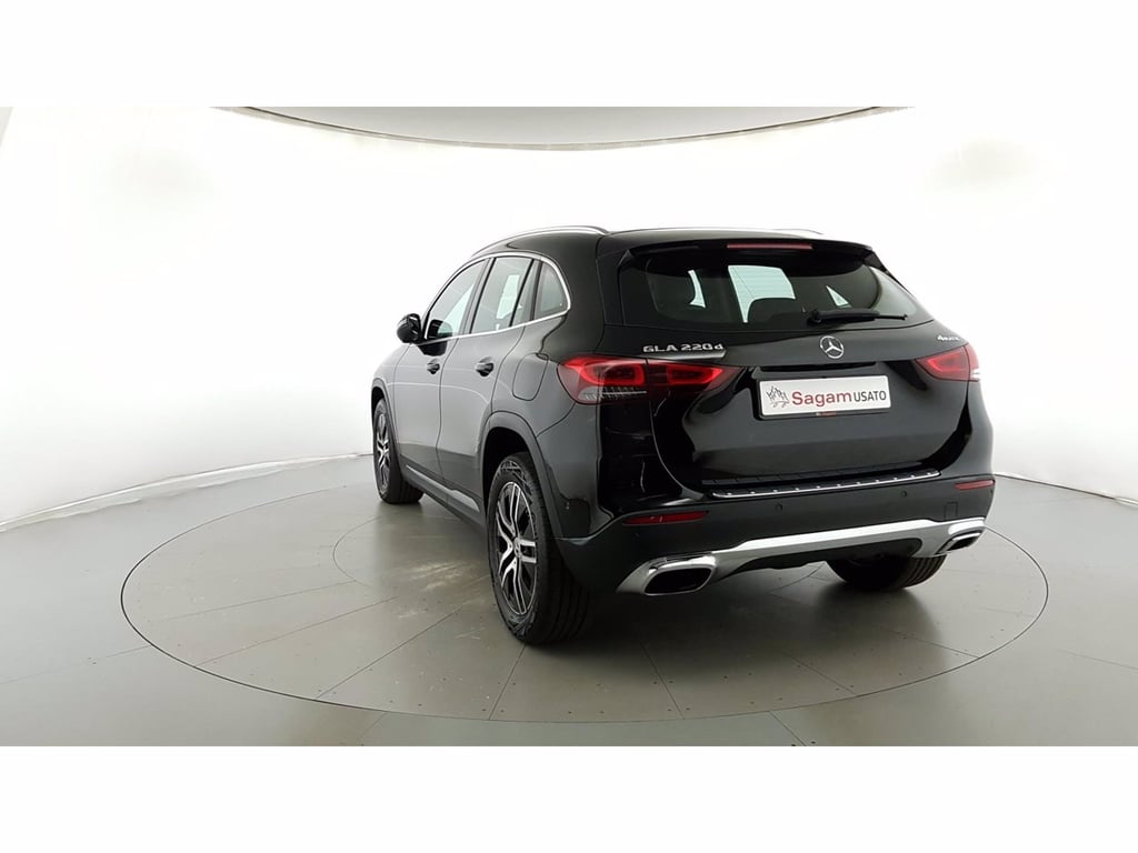 MERCEDES Gla 220 d sport plus 4matic auto
