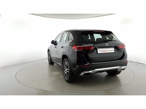 MERCEDES Gla 220 d sport plus 4matic auto