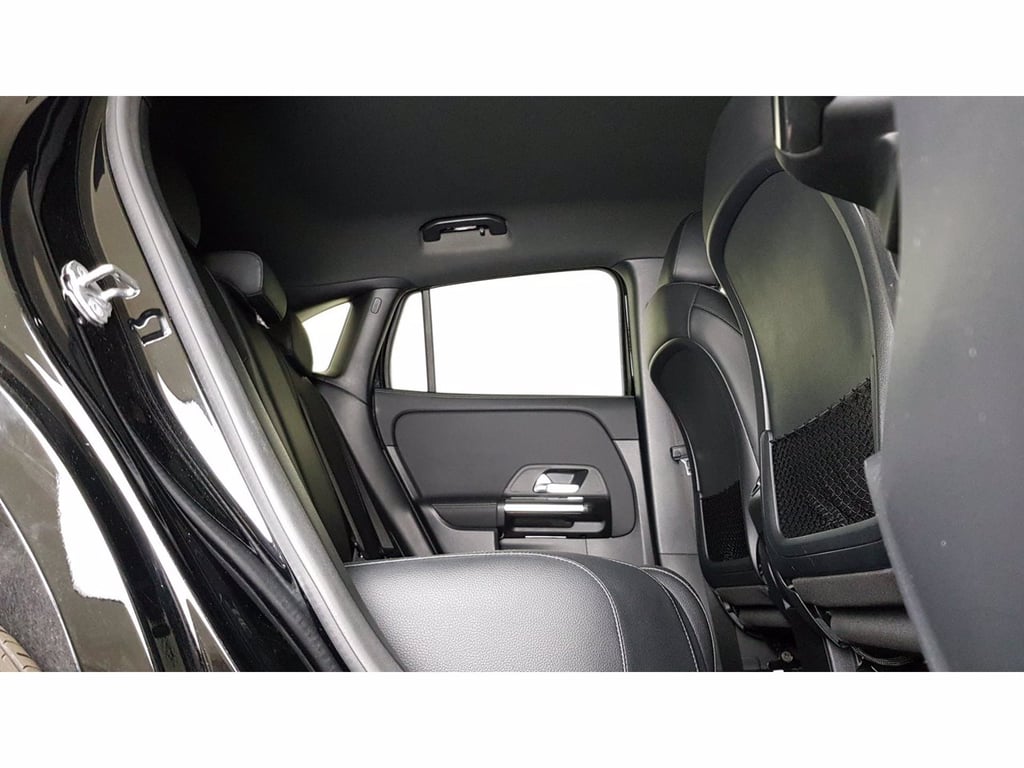 MERCEDES Gla 220 d sport plus 4matic auto