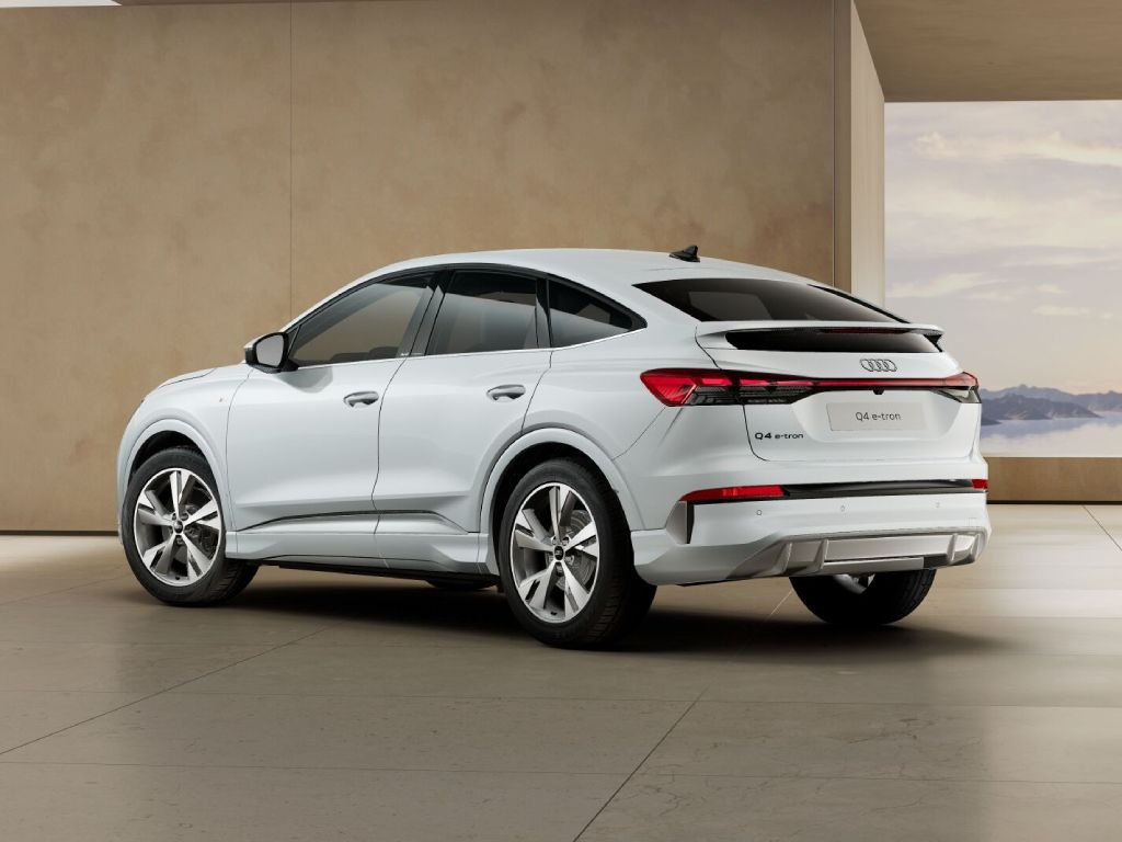 AUDI Q4 SBP e-tron performance S Line