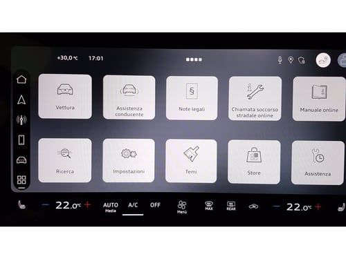 AUDI Q3 2.0 tdi business 150cv s-tronic