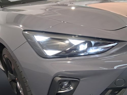 CUPRA Leon 1.5 e-hybrid 204cv dsg