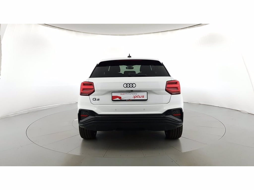 AUDI Q2 35 1.5 tfsi identity black s-tronic