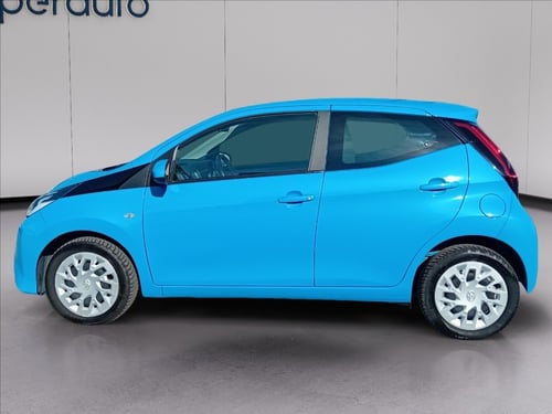 TOYOTA Aygo 5p 1.0 x-cool m-mt 72cv