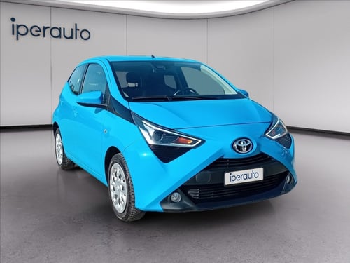 TOYOTA Aygo 5p 1.0 x-cool m-mt 72cv