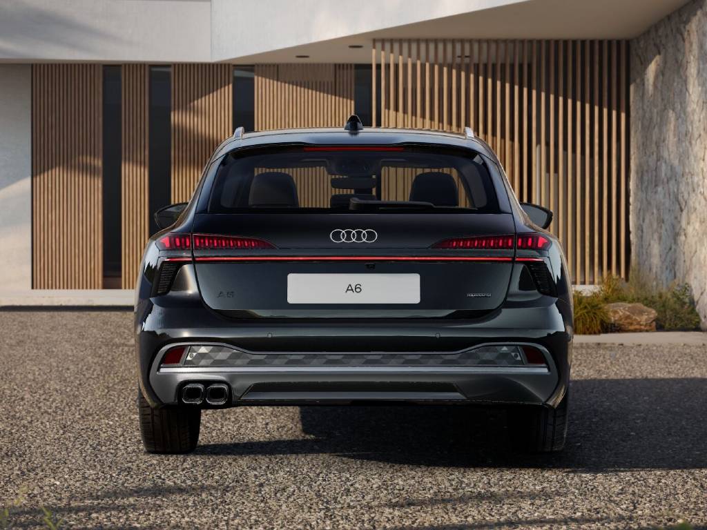 AUDI A6 Avant TDI 220 kW S tronic quattro Business