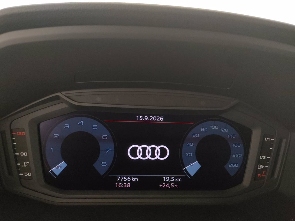AUDI A1 sportback 30 1.0 tfsi business 116cv